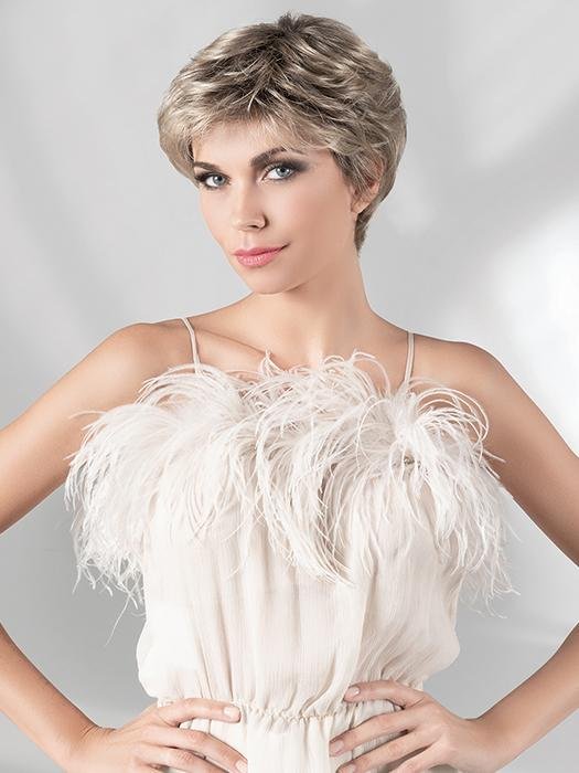 Human hair lace wigs fashion Elf Short Hair lightweight take and go Various colors - Wigtrends