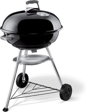 Barbecue a carbonella compatto Kettle, cottura Ø 47 cm, barbecue in porcellana smaltata con coperchio e caldaia con tre gambe e ruote, supporto di cottura cromato - Nero (1221004) - Wigtrends