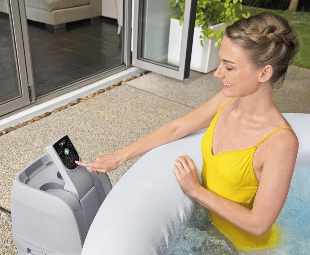 Bestway Palm Springs 4 to 6 Person EnergySense Smart AirJet Plus Inflatable Hot Tub Outdoor Spa with 140 AirJets and Insulated Cover - Wigtrends