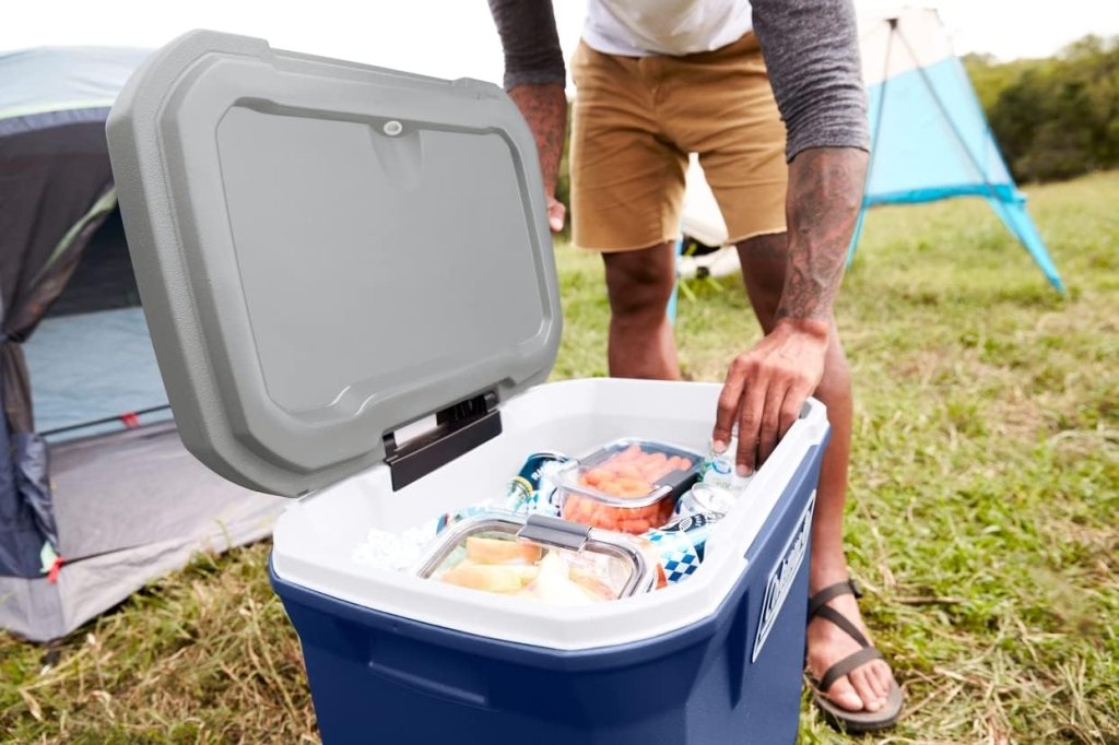 Coleman Classic Series Insulated Portable Wheeled Cooler, Leak - Resistant Outdoor Hard Cooler Keeps Ice up to 5 Days, 100 - Quart - Wigtrends