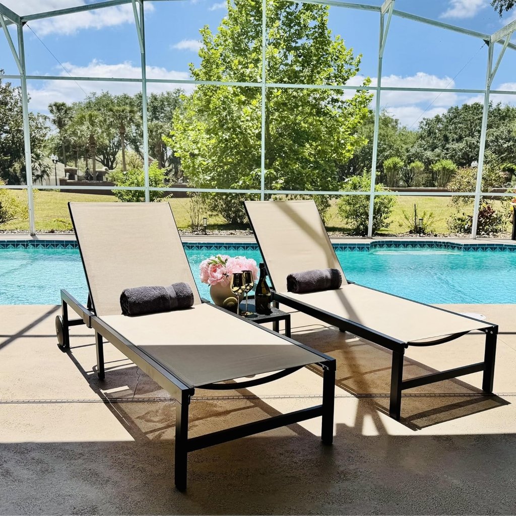 PURPLE LEAF Patio Tanning Lounge Chair Set with Face Down Hole Outdoor Aluminum Adjustable Reclining Chairs Wheels Pillows and Table for Poolside Beach Sunbathing Lounger, Beige - Wigtrends