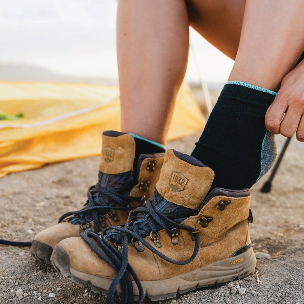 Women's Lightweight Quarter Crew Hiking Sock - Wigtrends